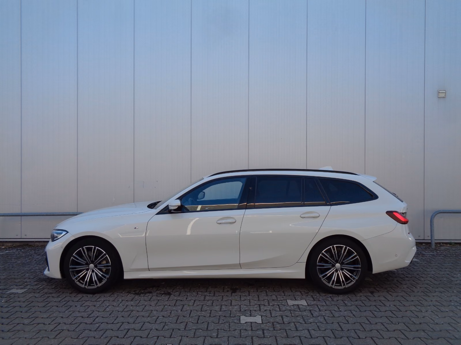 BMW 330dAut. xDrive,Touring,M Sport,elek Sitze,Leder