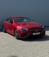 Mercedes-Benz E 200 COUPE 9G  AMG-LINE WIDESCREEN 360° KEYLESS - Mercedes-Benz E 200: Coupé
