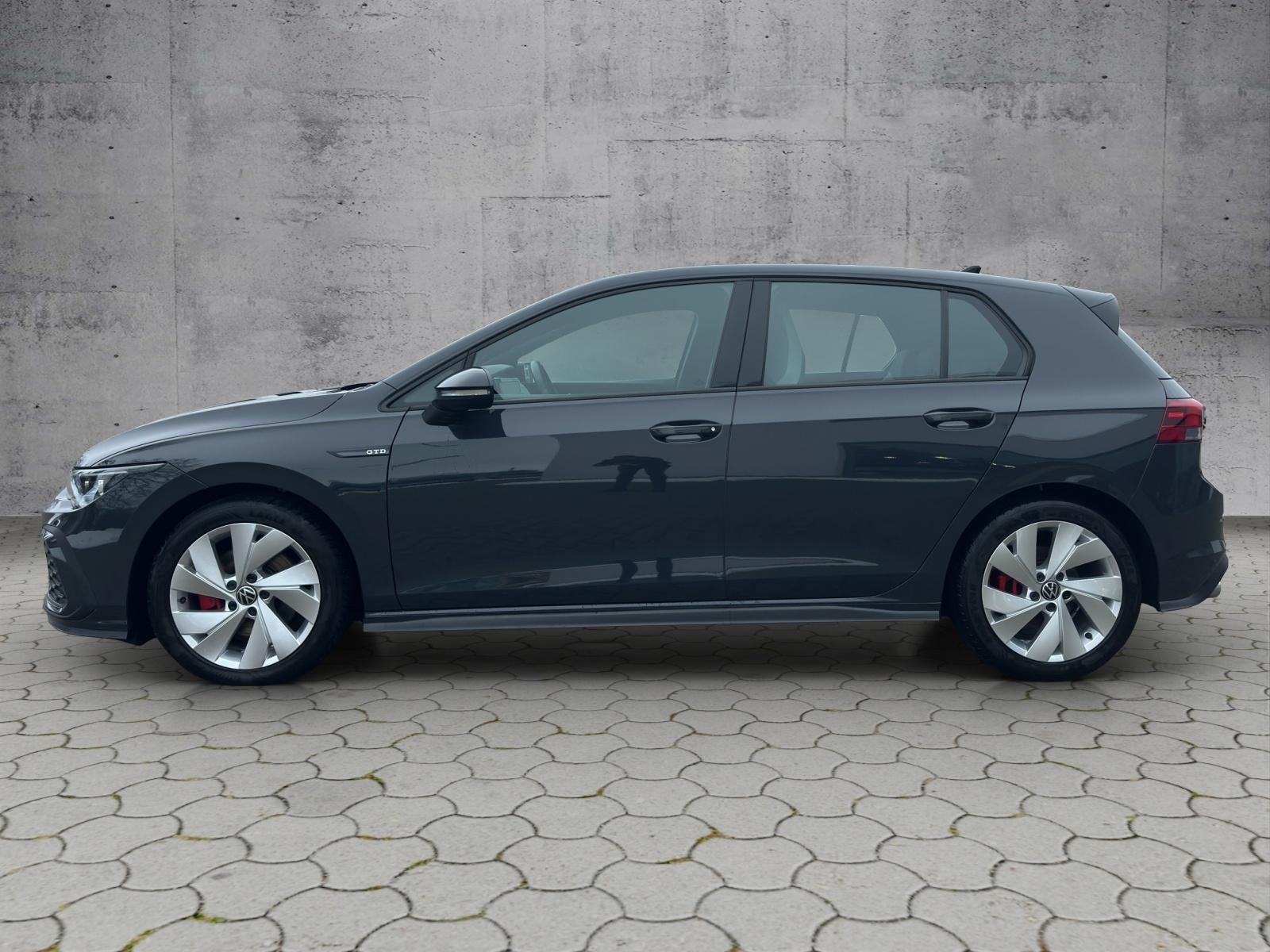 Volkswagen Golf VIII GTD 2.0 TDI DSG BLACKSTYLE/ACC/NAV