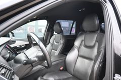 Fahrzeugabbildung Volvo XC90 D5 AWD Inscription*LED*STHZ*PPilot*CAM*AHK