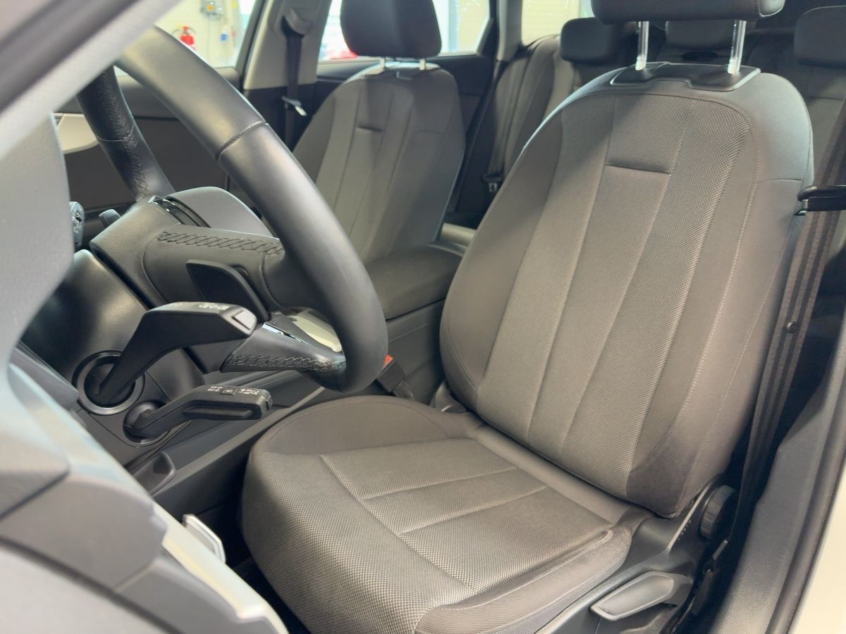 Audi A4 - Bild 18