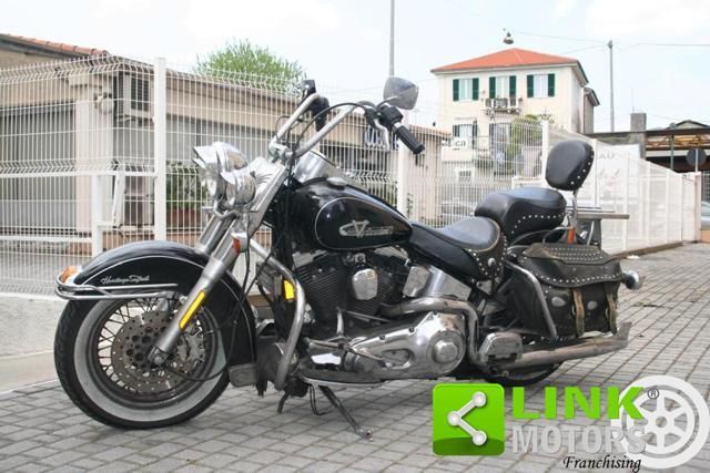 Harley-Davidson HARLEY-DAVIDSON FLSTC Heritage Softail Classic -