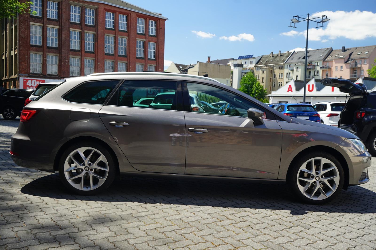 Seat Leon ST 1.4 TSI Xcellence LED Navi Panorama DAB