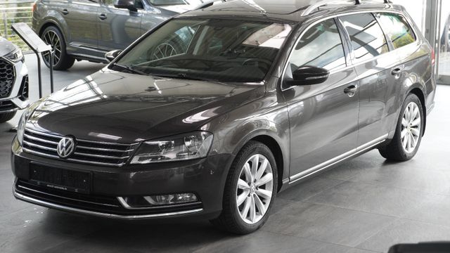 Volkswagen Passat Variant Highline 4M*ACC*AHK*PANO*STHZ*