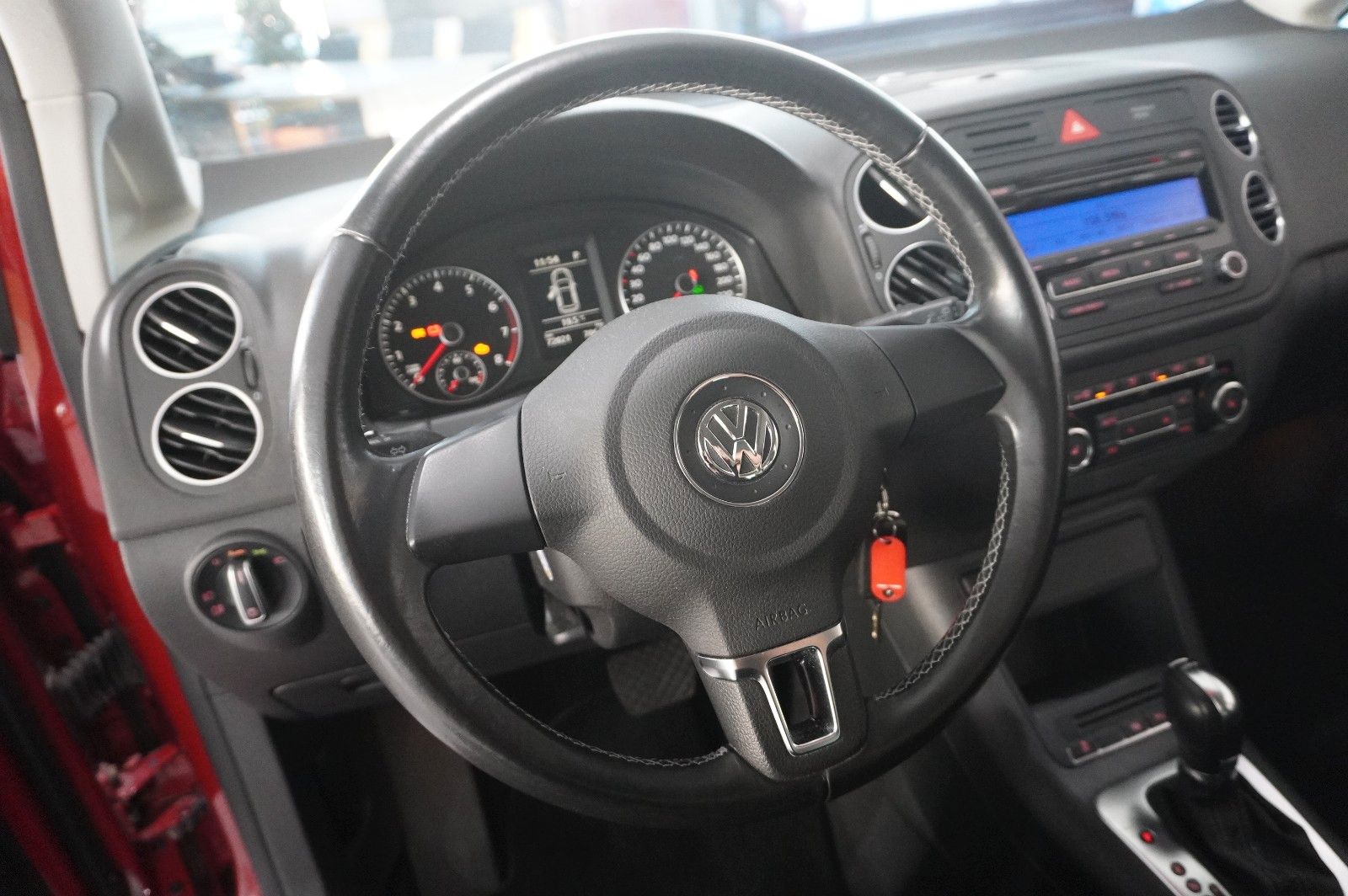 Fahrzeugabbildung Volkswagen Golf Plus VI TEAM 1.4 TSI DSG KLIMA/PDC/NEBEL/SH
