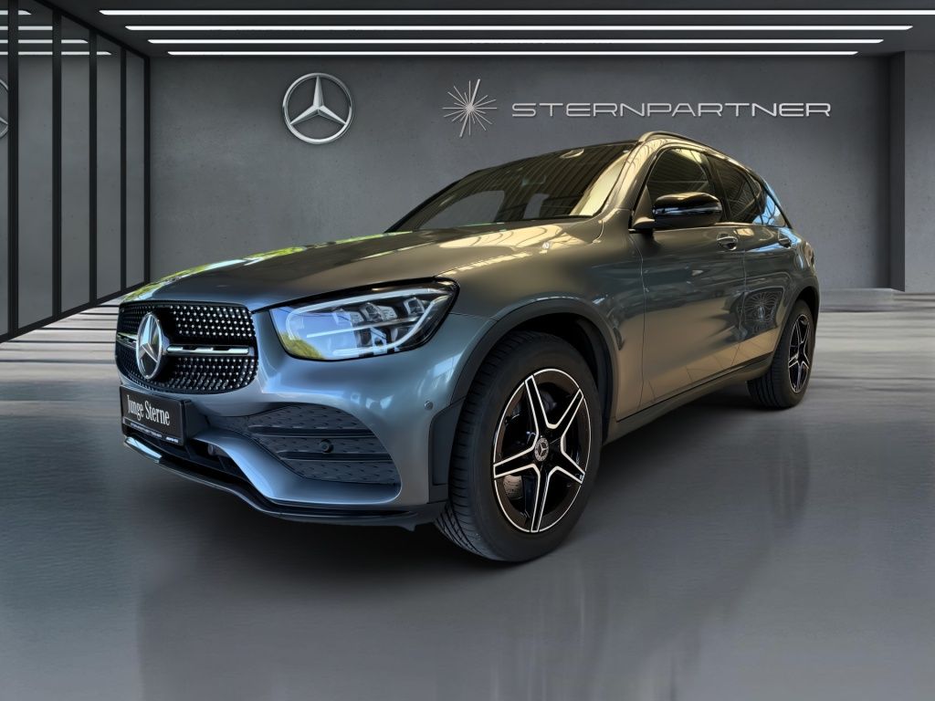 MERCEDES-BENZ GLC 220 d 4M AMG+MBUX+NIGHT+CARPLAY+KAMERA+PANO