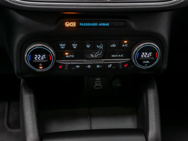 Ford Kuga Plug-In Hybrid Cool&Connect NAVI PDC WINTER