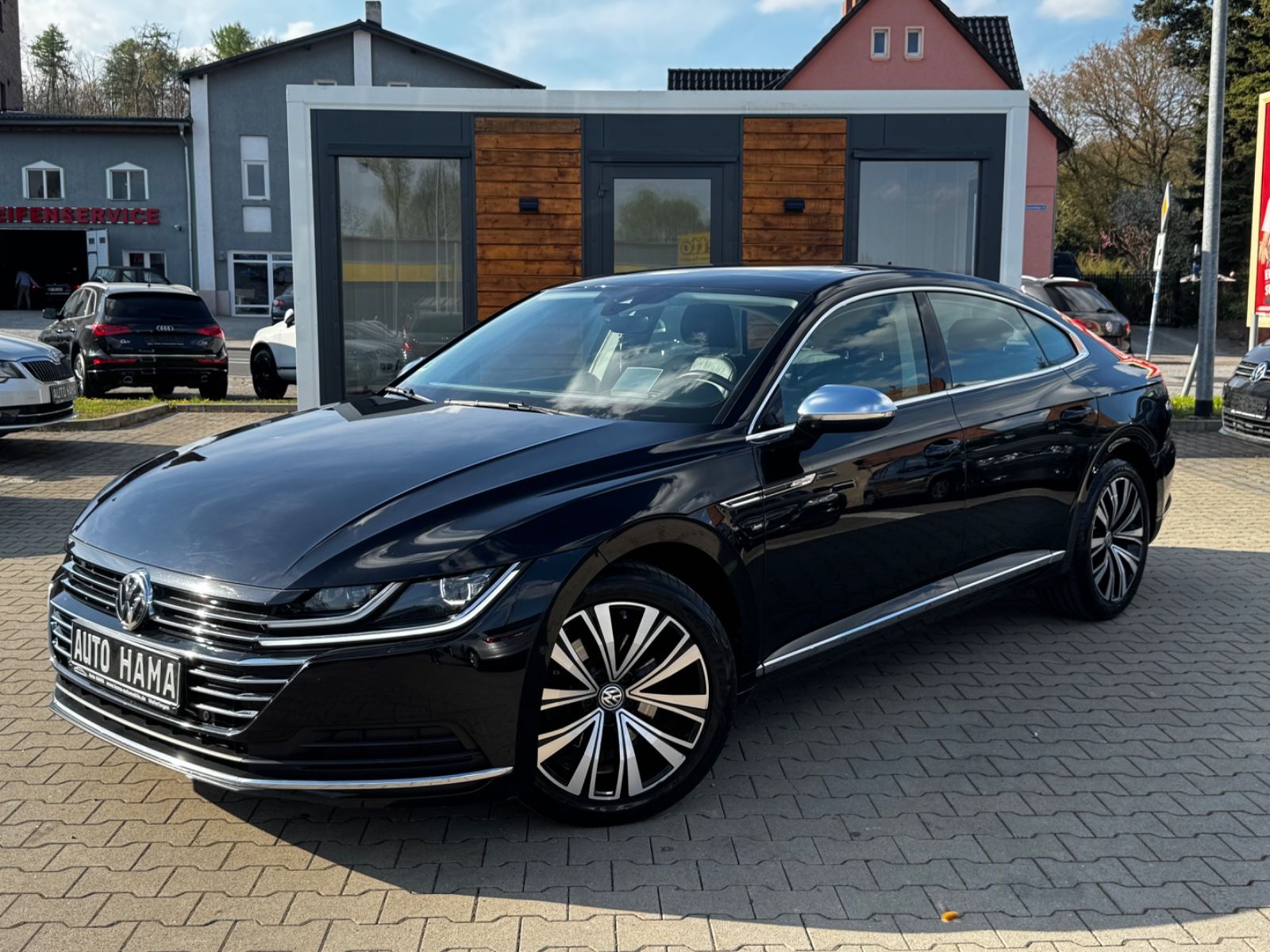VW Arteon 2.0 TSI Elegance *HEAD-UP*LEDER*PANO*VOLL
