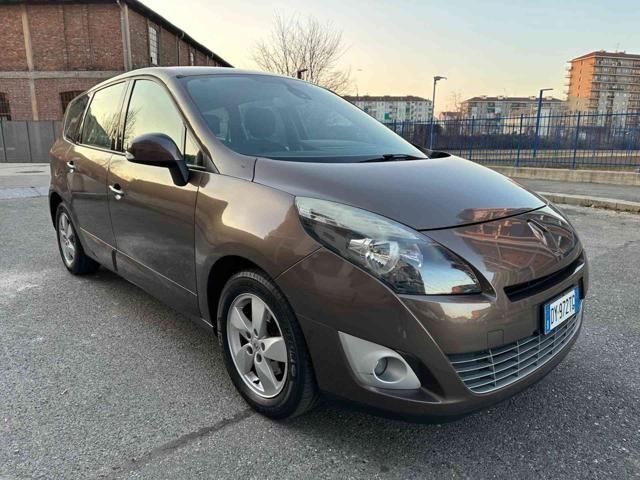 Renault RENAULT Scenic 1.6 16V 7 POSTI Dynamique