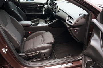 Opel Insignia - 8