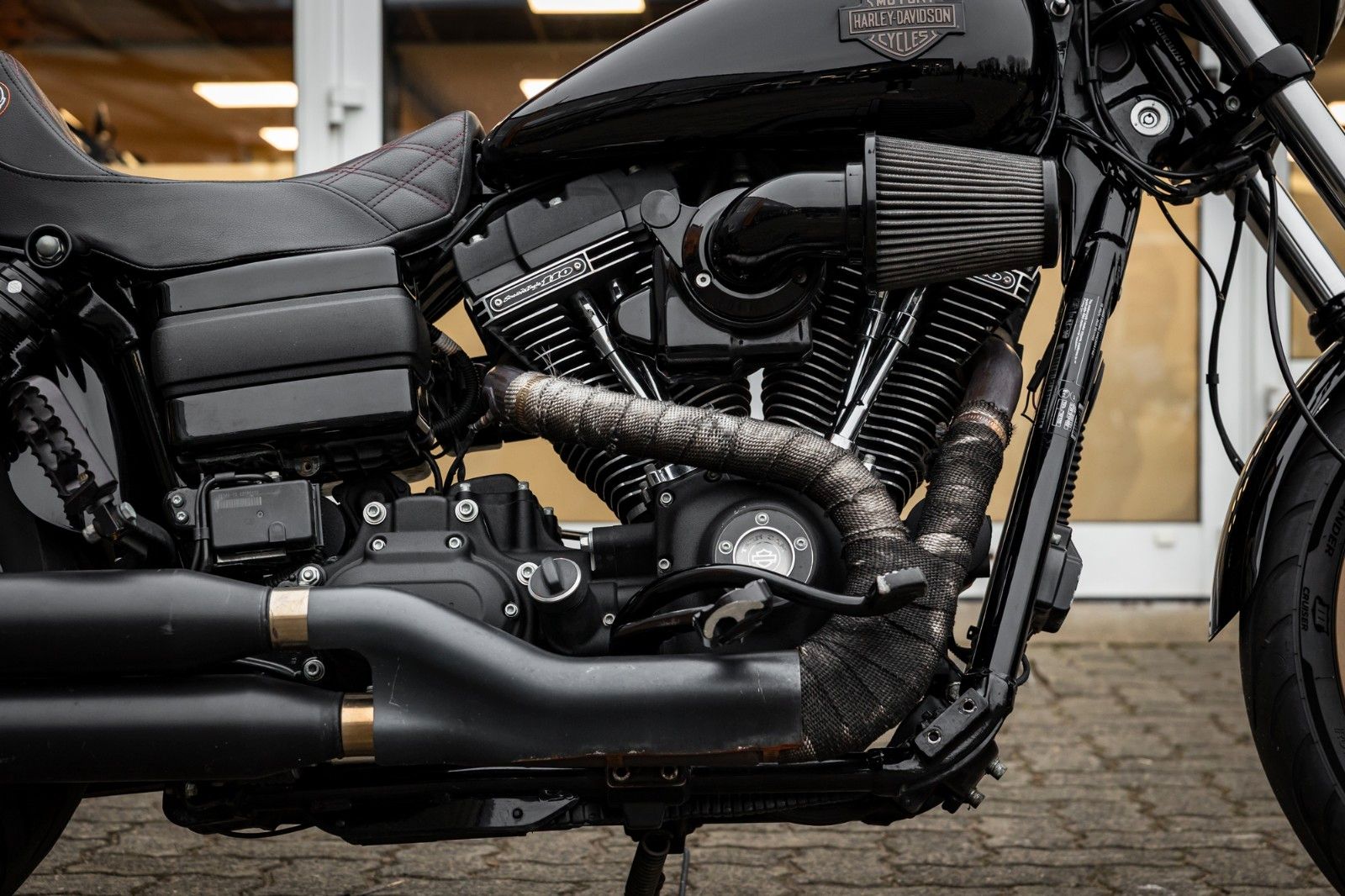 Fahrzeugabbildung Harley-Davidson FXDLS DYNA LOW RIDER S 110cui - CLUBSTYLE -