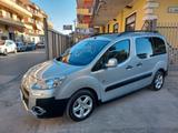 Peugeot Partner Tepee 1.6 HDi 92CV Outdoor "Full - Peugeot Partner Tepee aus 2014