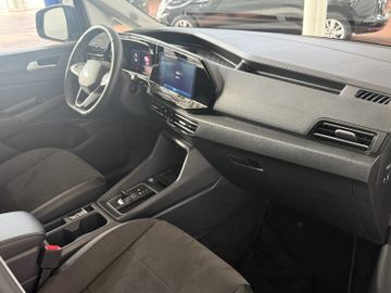 Volkswagen Caddy Maxi eHYBRID DSG STYLE LED ACC KAM 7SITZ