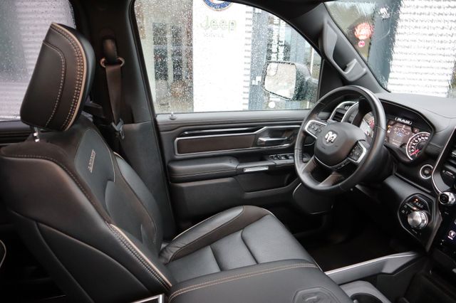 Fahrzeugabbildung Dodge RAM Laramie NIGHT FULL Option AEC LPG AHK