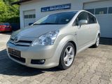 Toyota Corolla Verso 2.2 D-CAT Sol  1. HAND - 7 SITZER - Toyota: D Cat