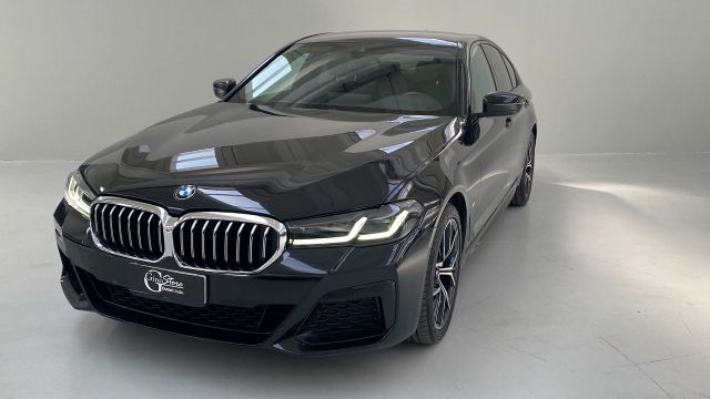 BMW 520d mhev 48V xdrive Msport auto