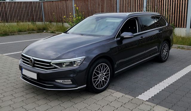 VW Passat 2.0TDI*TÜV NEU*I.Q Matrix LED*AHK*A...