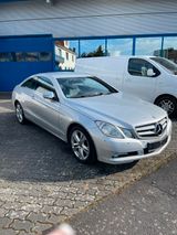 Mercedes-Benz E 350 Coupé E 350 CDI BlueEFFICIENCY ELEGANC... - Mercedes-Benz E 350 aus 2010: Coupé