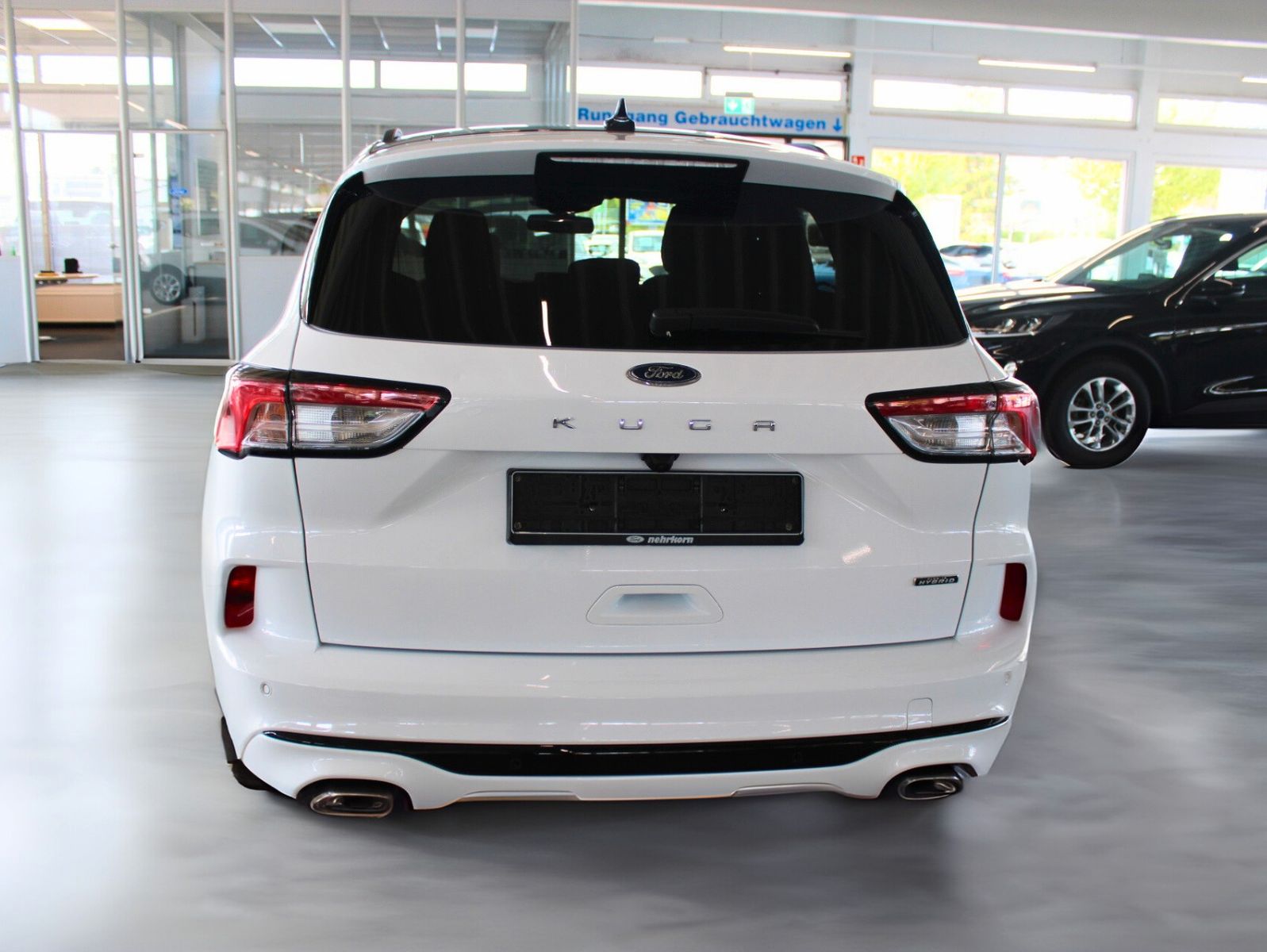 Fahrzeugabbildung Ford Kuga 2.5 PHEV ST-Line Aut. Panodach WinterPaket