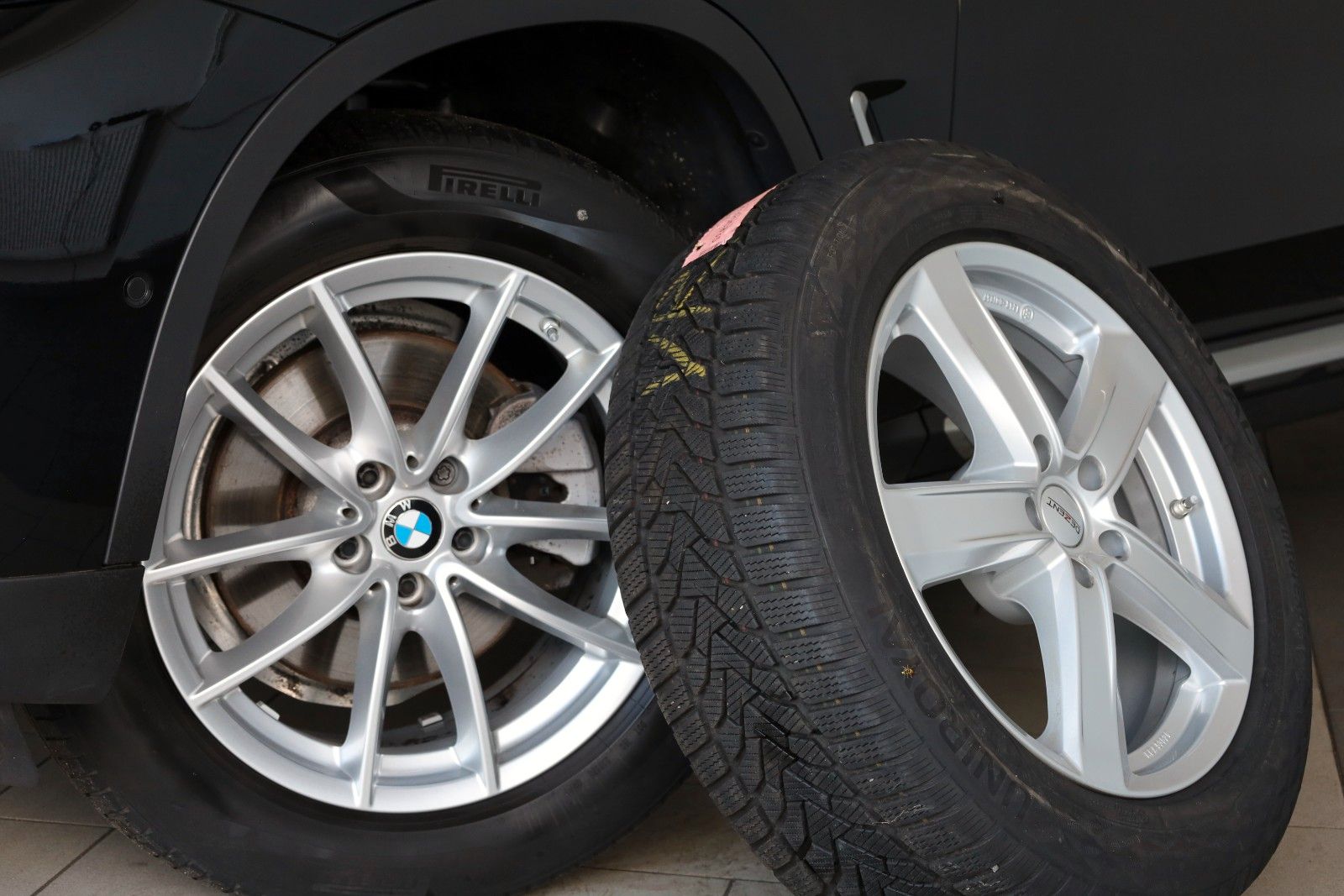 Fahrzeugabbildung BMW X3 xDrive 20d Leder,Navi,Kamera,Standhz,AHK +WR