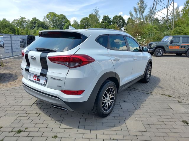 Hyundai Tucson 1.6 T-GDI 4WD Navi Leder R.Kamera
