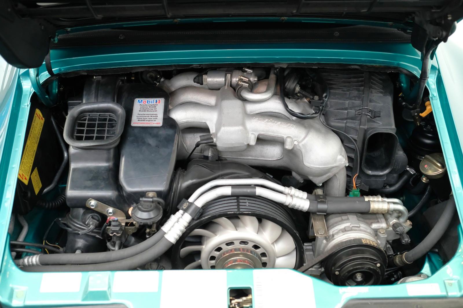 Porsche 993 Carrera/SONDERLACK/HISTORIE/18ZOLL