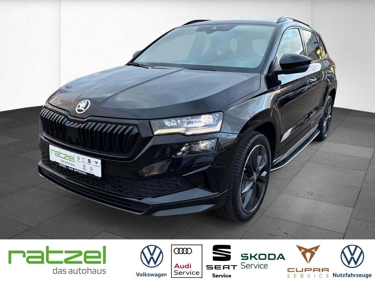 Fahrzeugabbildung SKODA Karoq Sportline 1.5 TSI DSG Navi LED Travel Assi