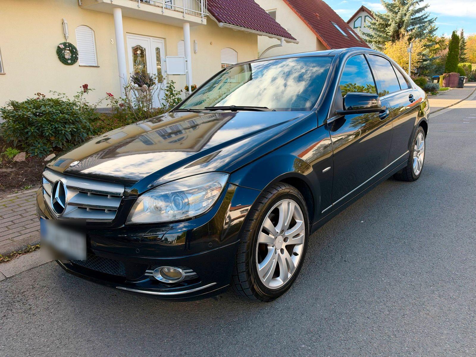 Mercedes-Benz C 320