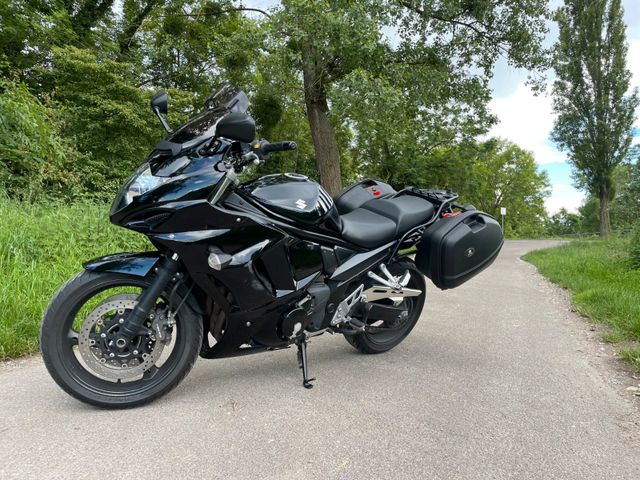 Suzuki 1250 FA gebraucht TÜV Neu bis 05/26