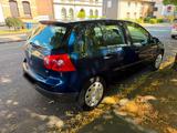 Volkswagen Golf 5 1.6 - Volkswagen Golf aus 2004: Golf5