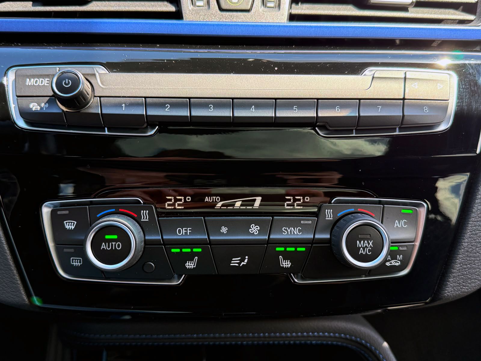 Fahrzeugabbildung BMW X1 xDrive 25d MSport Steptr. ACC KAM AHK HUD H&K