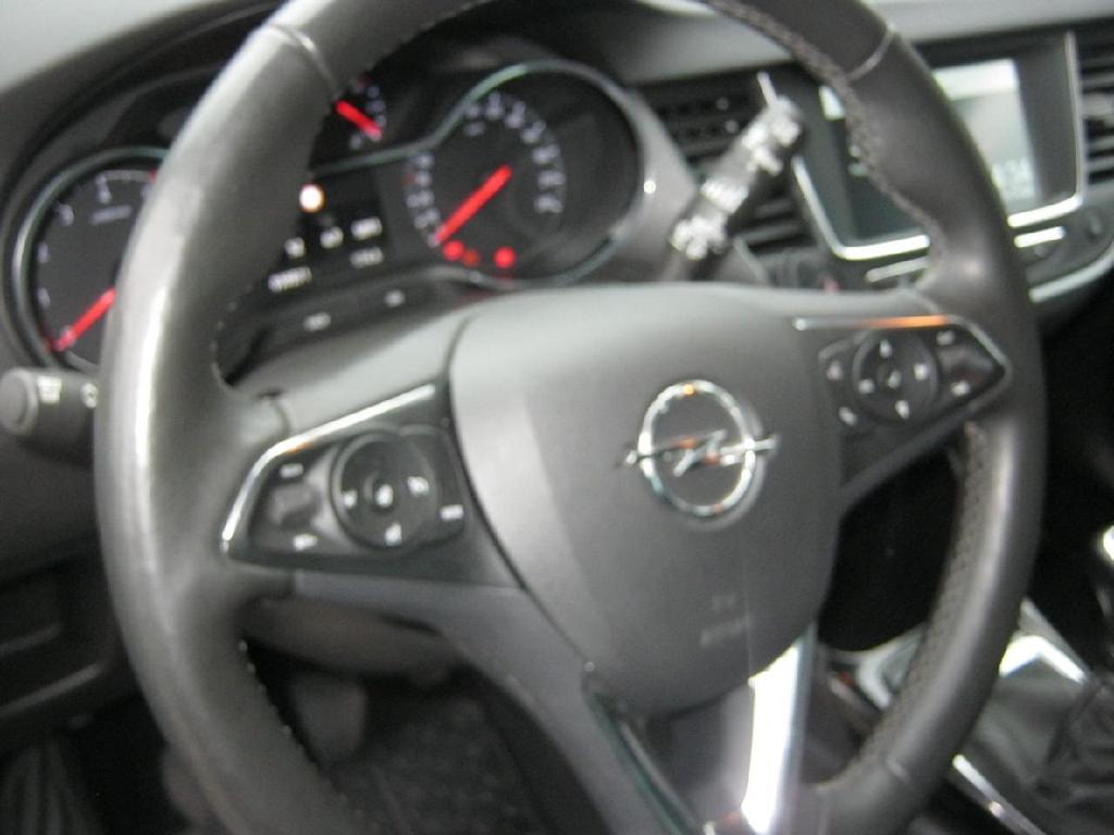 Opel Crossland (X)