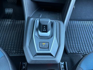 Dacia Jogger Hybrid 155 Journey