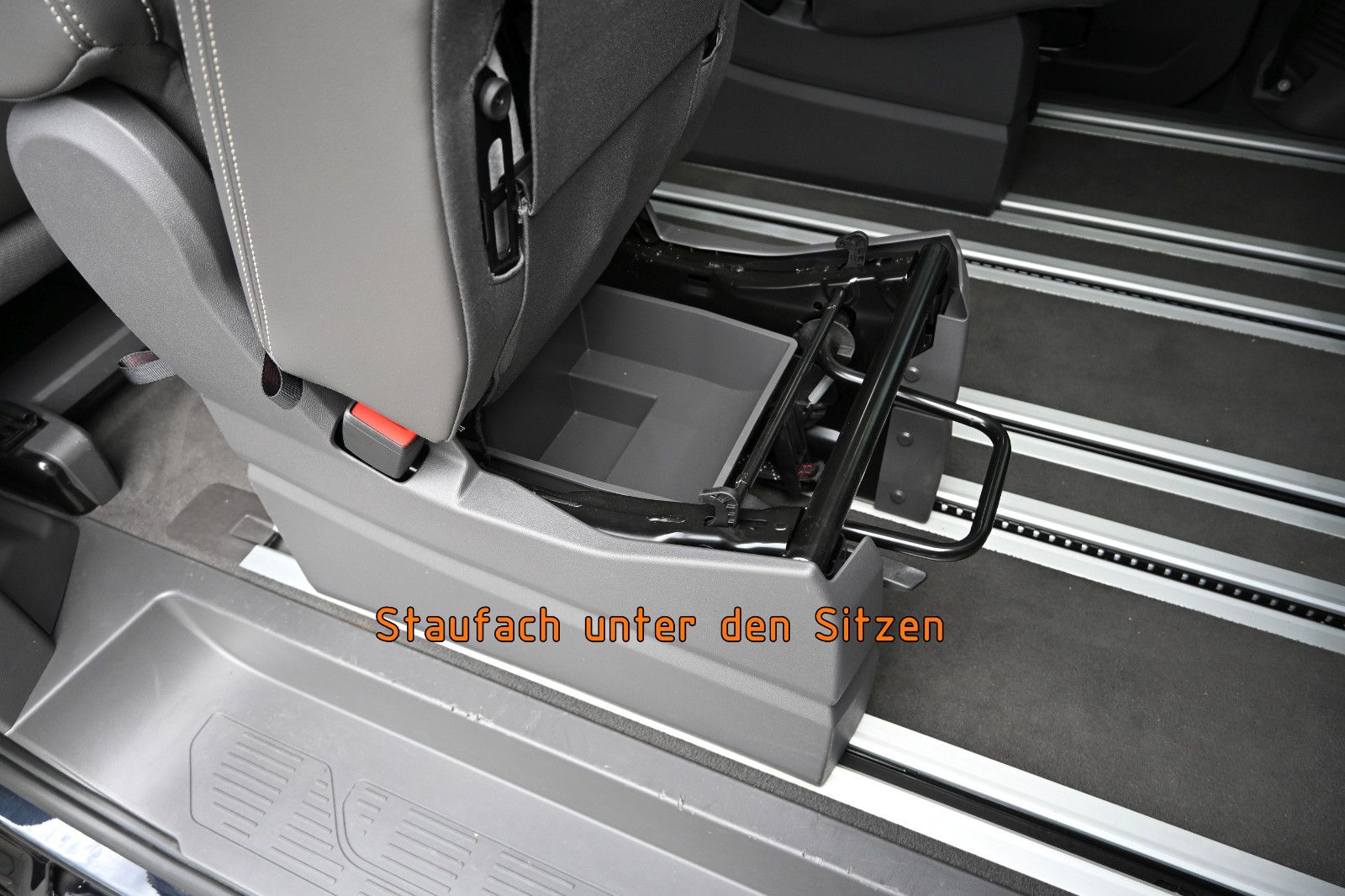 Fahrzeugabbildung Volkswagen T7 Multivan 2.0 TDI DSG Style Lang °UVP 82.348€°