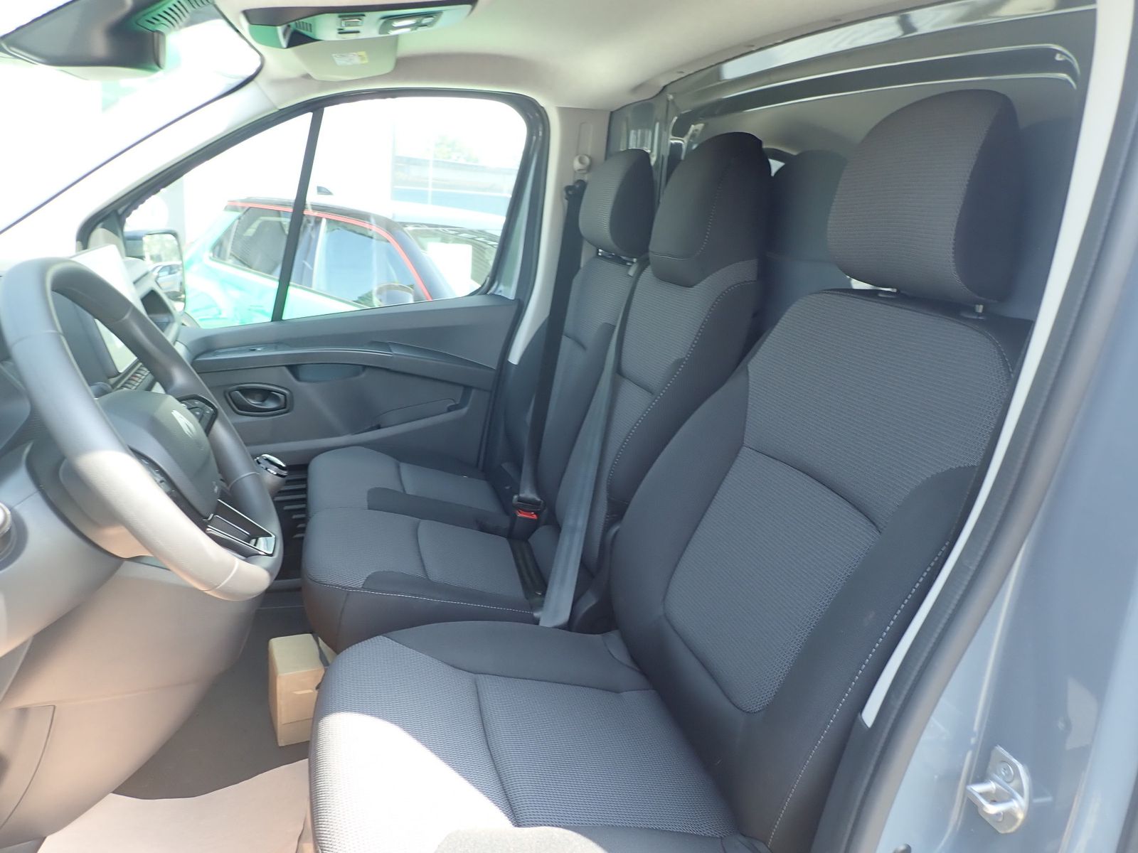 Fahrzeugabbildung Renault Trafic Lkw Komfort L1H1 3,0t Blue dCi 150 MY25