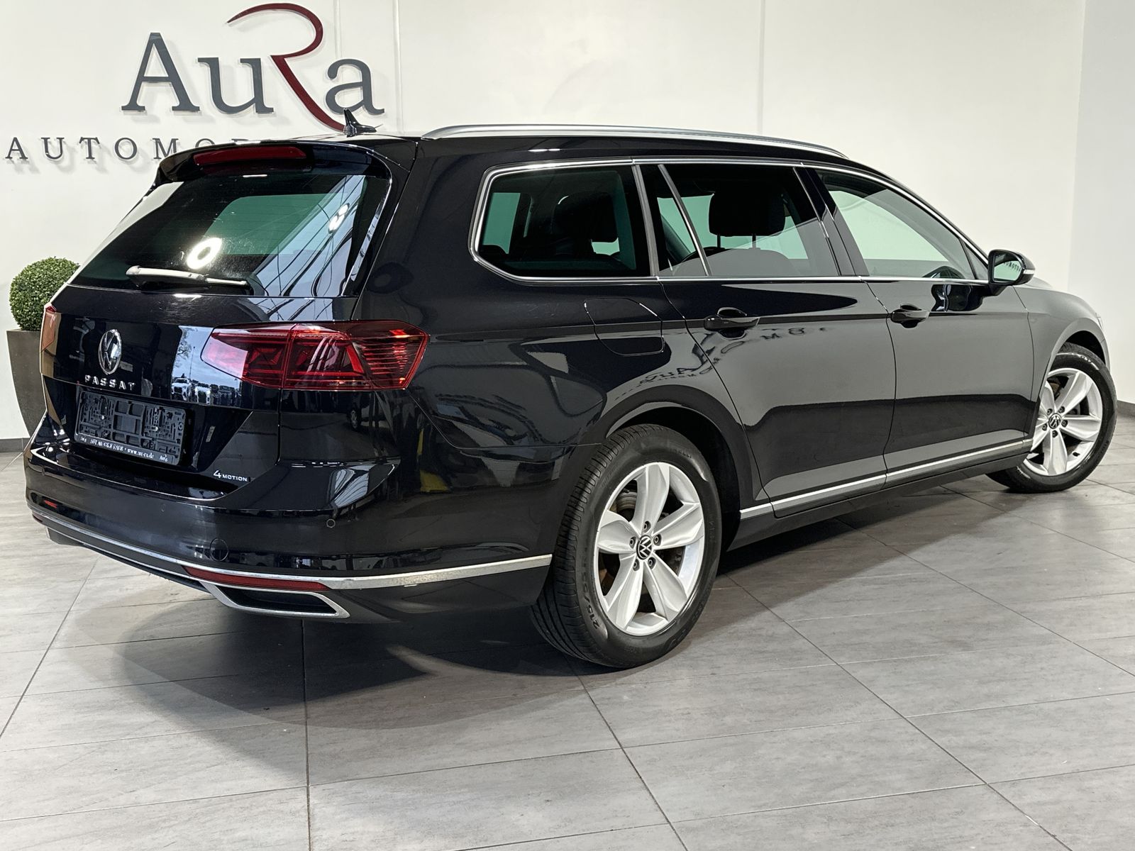 Fahrzeugabbildung Volkswagen Passat Variant 2.0 TDI 4M Elegance NAV+LED+AHK