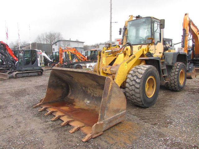 Komatsu WA 320-3H Radlader 25.000 EUR