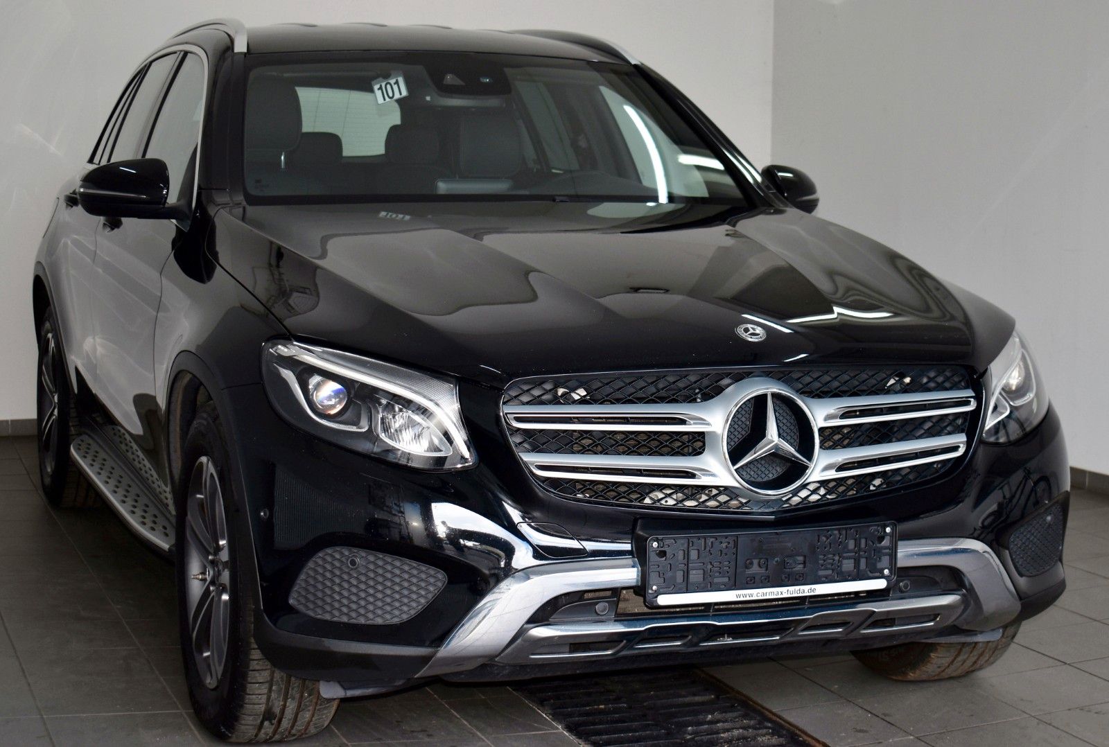 Fahrzeugabbildung Mercedes-Benz GLC 220d 4M AMG Int/OFF-ROAD Ext,Navi,Burmester