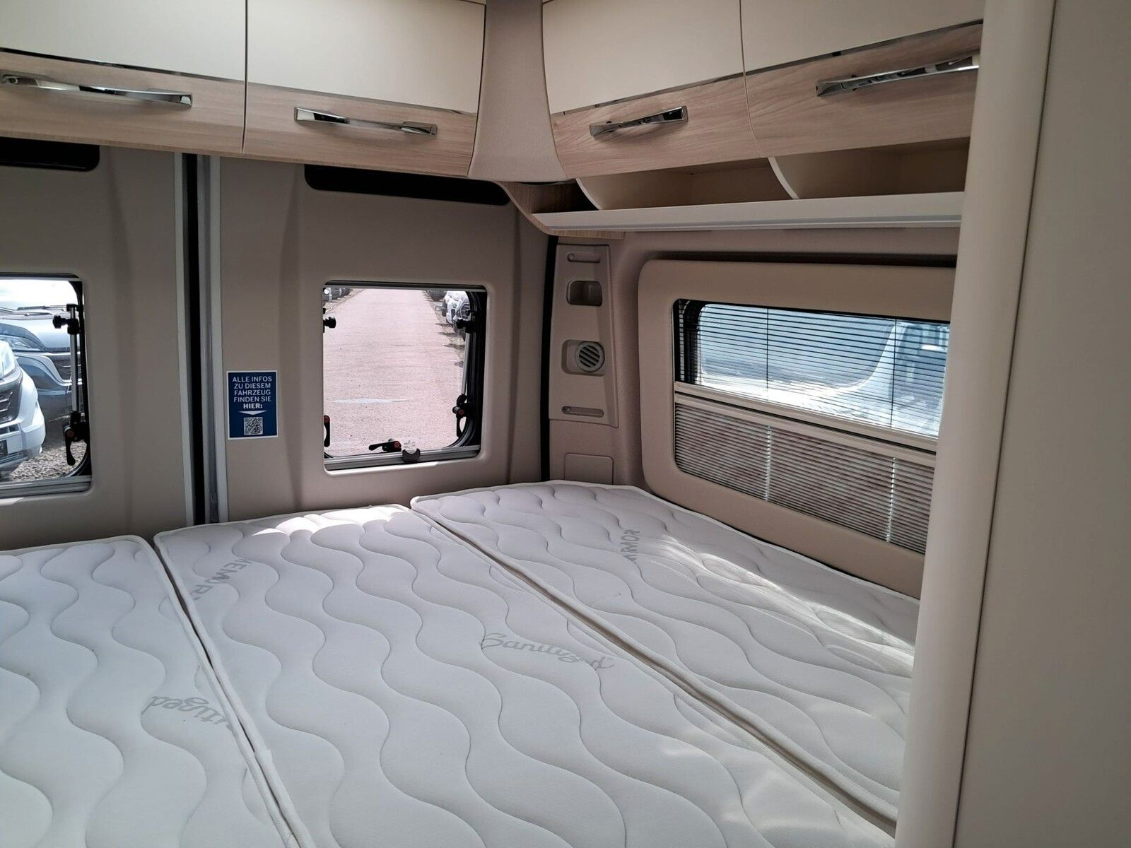 Fahrzeugabbildung Eura Mobil Van V 595 HB RFK, Radio DAB, Klimaauto, Solar,