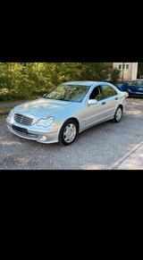 Mercedes-Benz 0155573425 - Mercedes-Benz 200 aus 2005