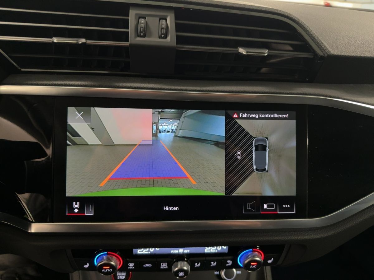 Audi RSQ3 - Bild 20