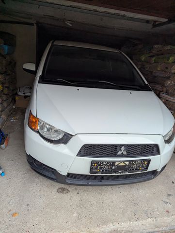 Mitsubishi Colt 1.1 -