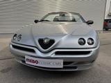 Alfa Romeo Spider 1.8 T.Spark - - silberne Alfa Romeo Spider