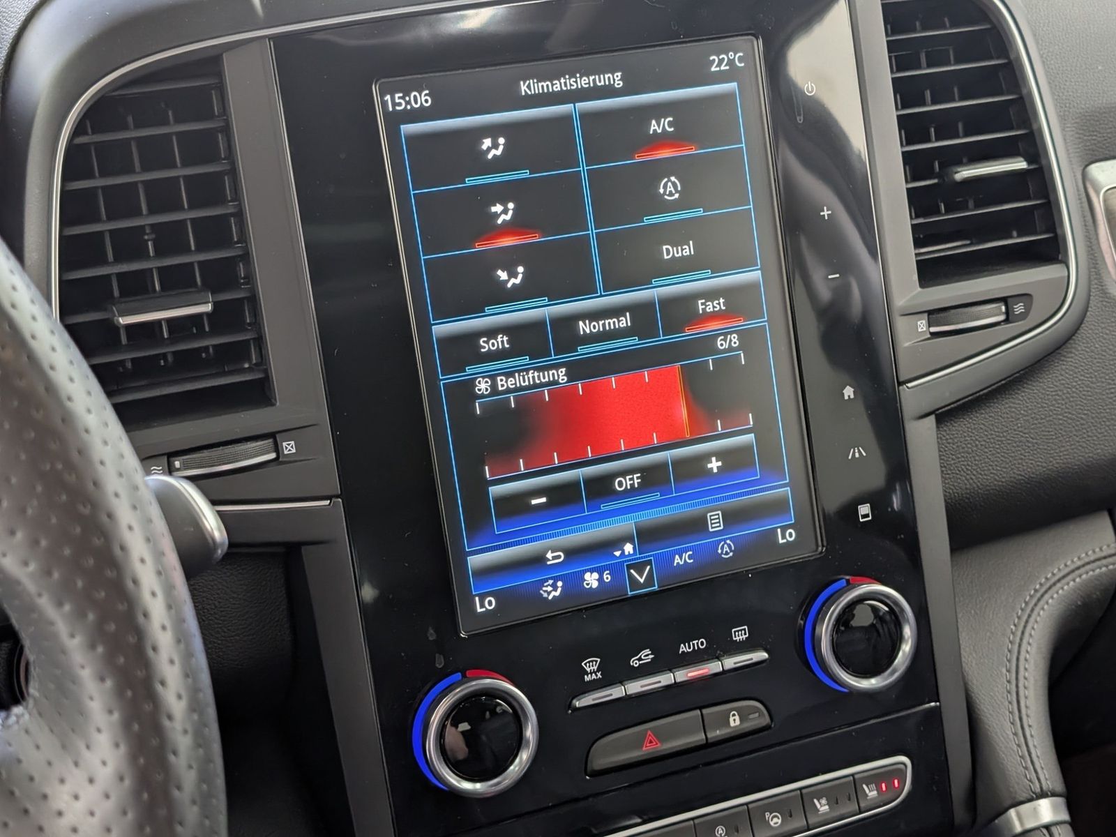 RENAULT Koleos  2.0 Blue Initiale Paris 4WD Navi LED – Bild 36