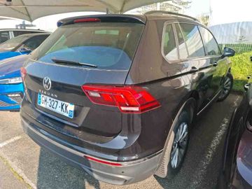 Volkswagen Tiguan - 3