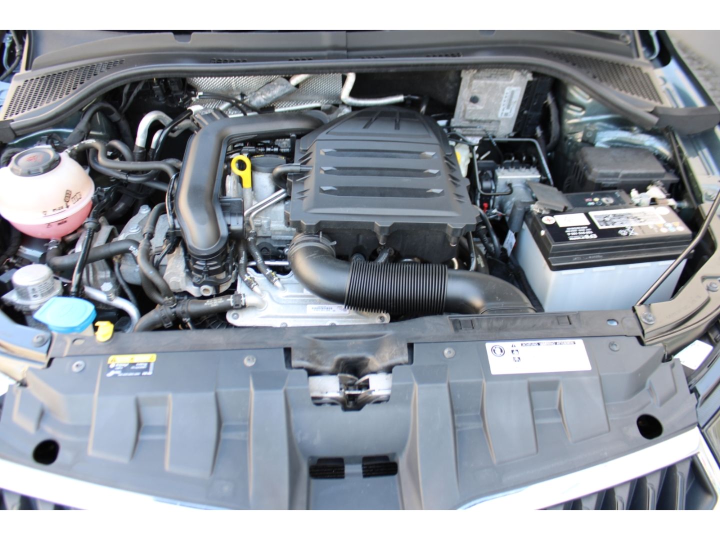 SKODA Fabia Combi Ambition 1.0 TSI DSG ACC LED DAB RFK - Image 27