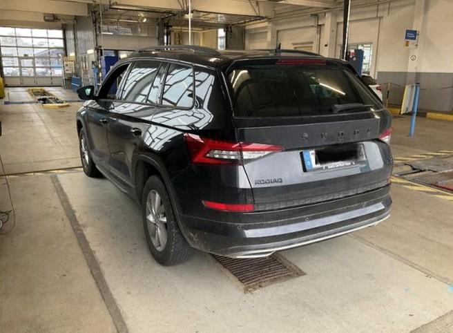 Skoda Kodiaq 2.0 TDI DSG 4x4 Sportline AHK, Pano