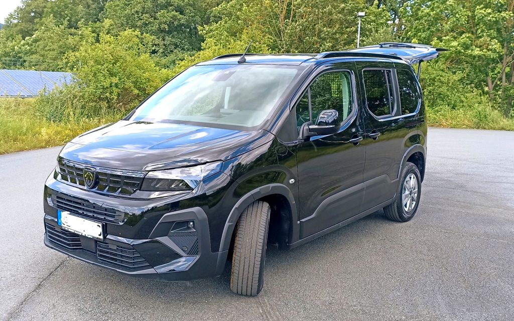 Image of Peugeot Rifter