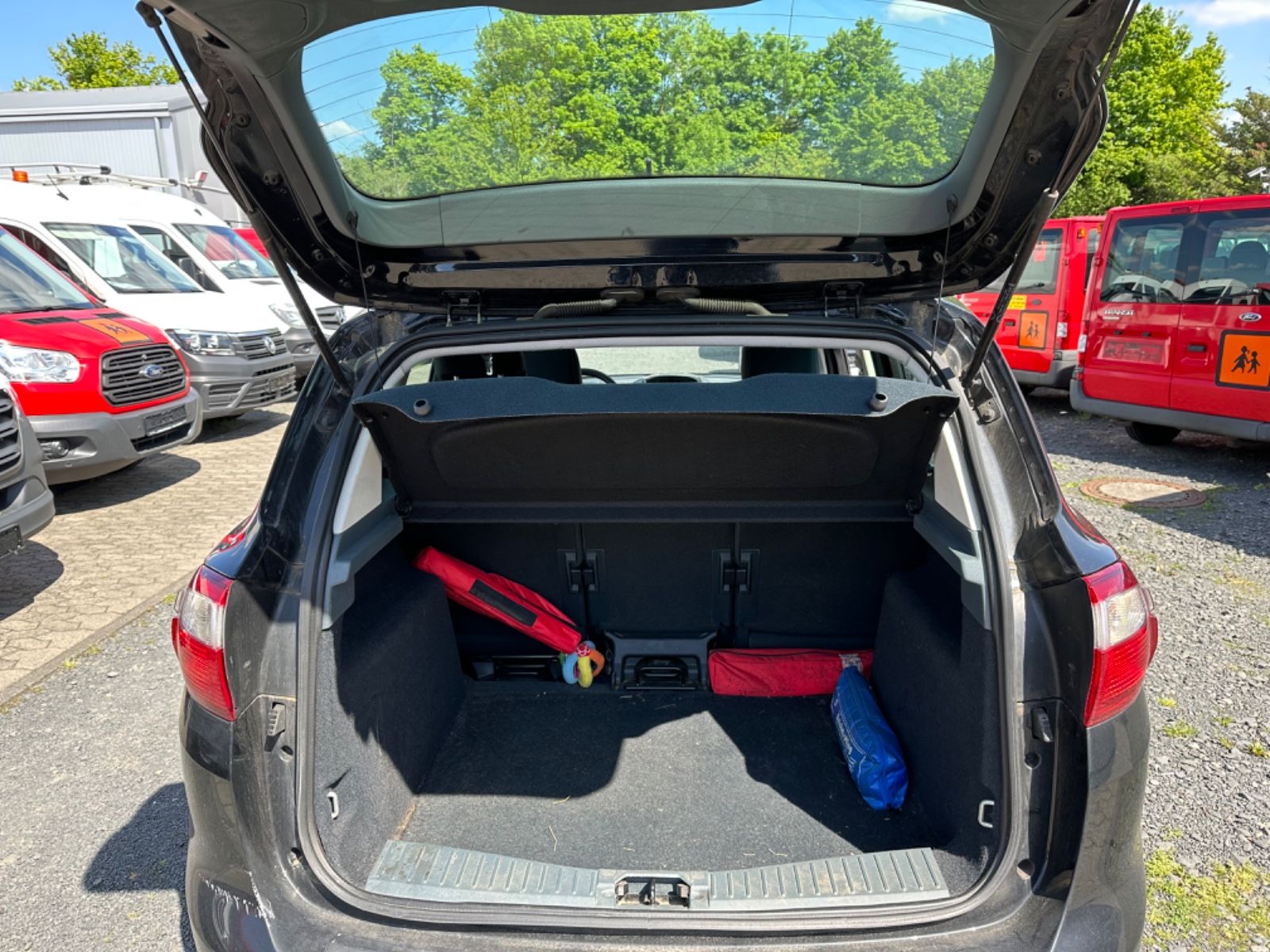 Fahrzeugabbildung Ford C-Max Trend *Händler/Export*