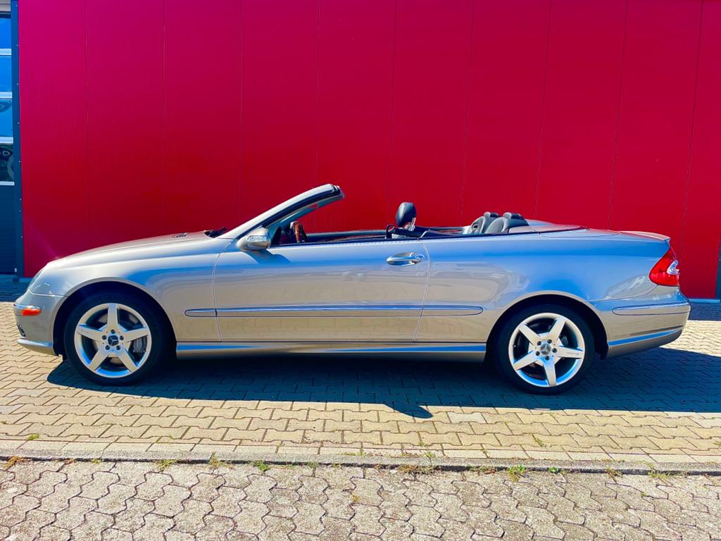 Mercedes-Benz CLK 500